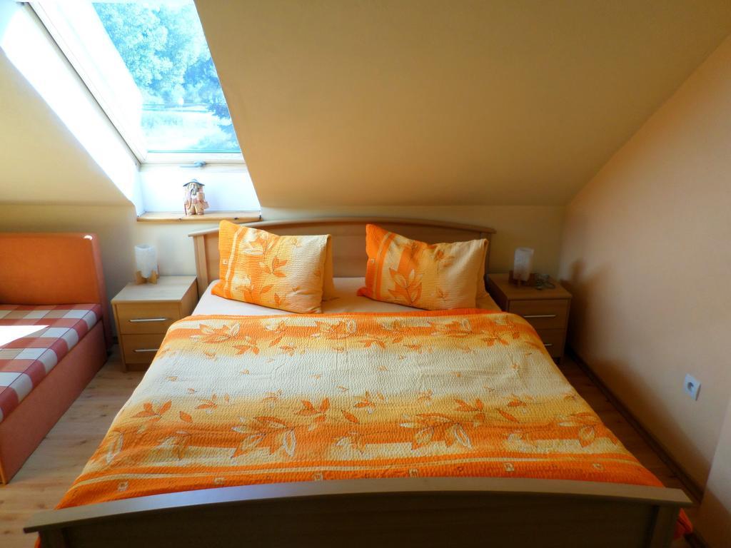 Apartmany Anna Bešeňová Zimmer foto
